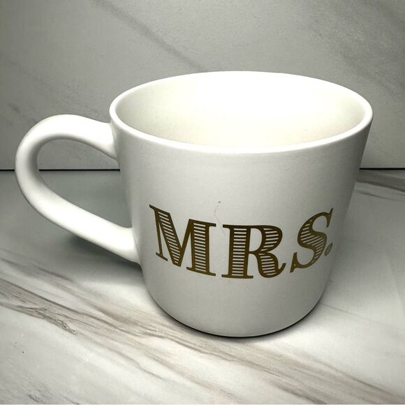 Mrs. Threshold Stoneware Mug White and Gold NWT - Picture 2 of 7